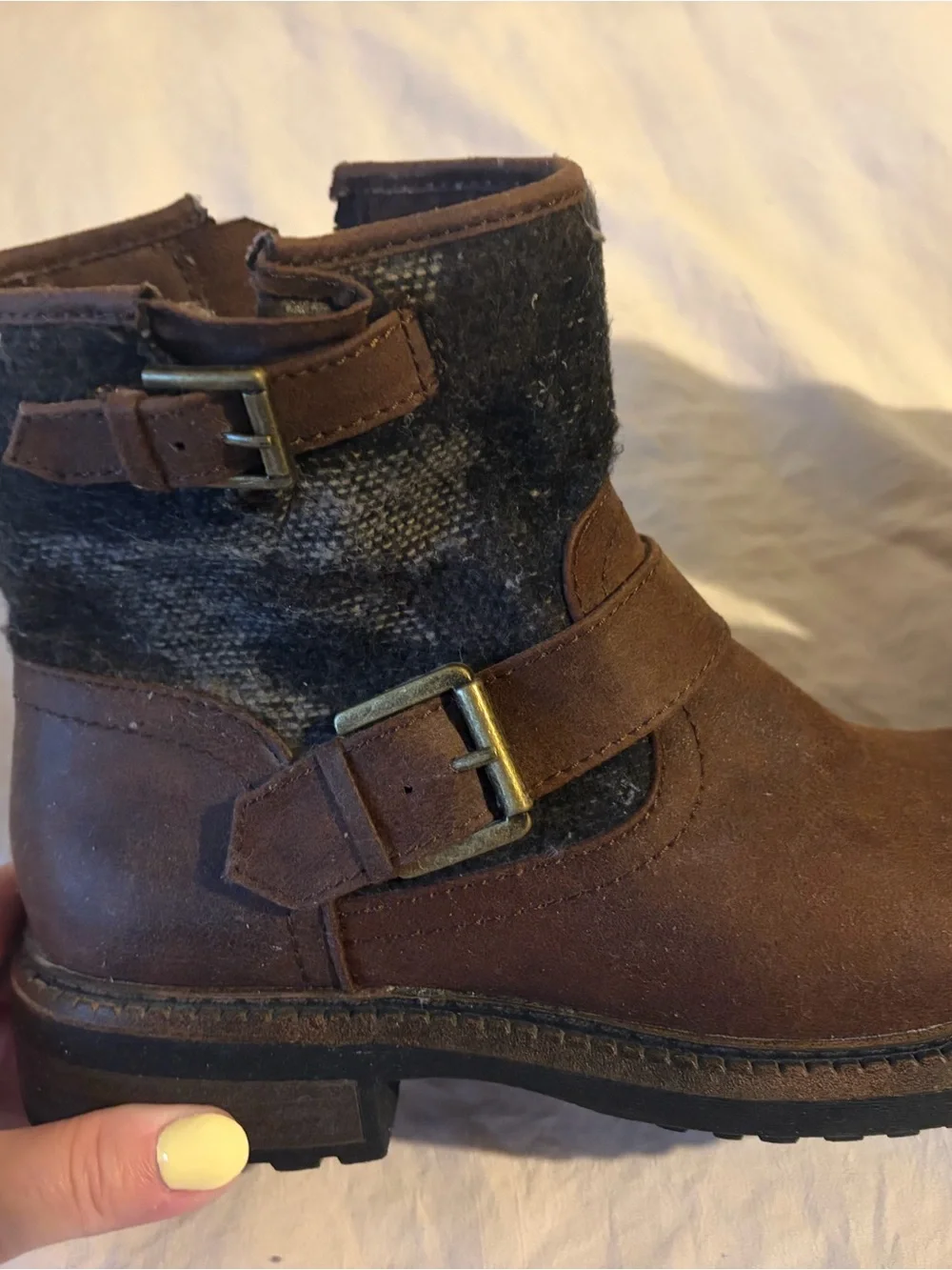 White Mountain Brown Leather & Gray Knit Ankle Boots